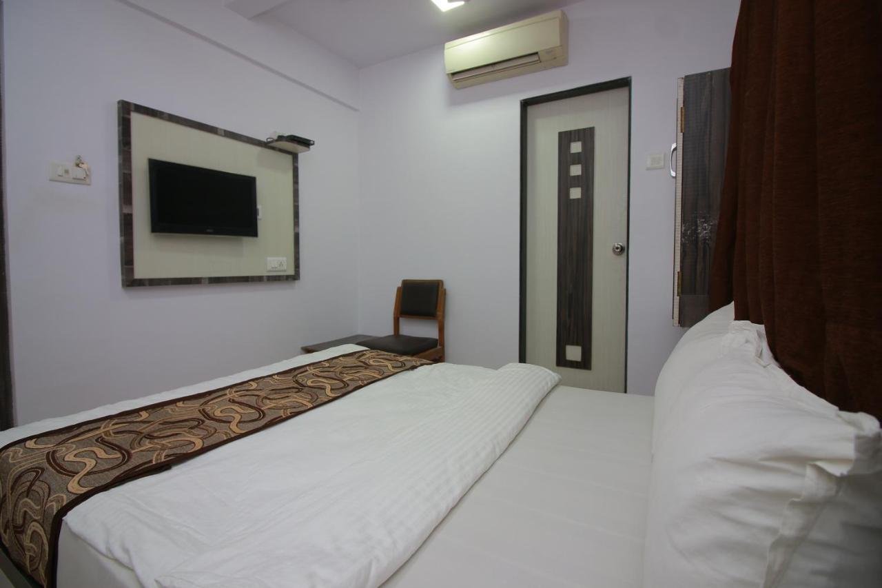 Hotel Apex Navi Mumbai Exteriör bild