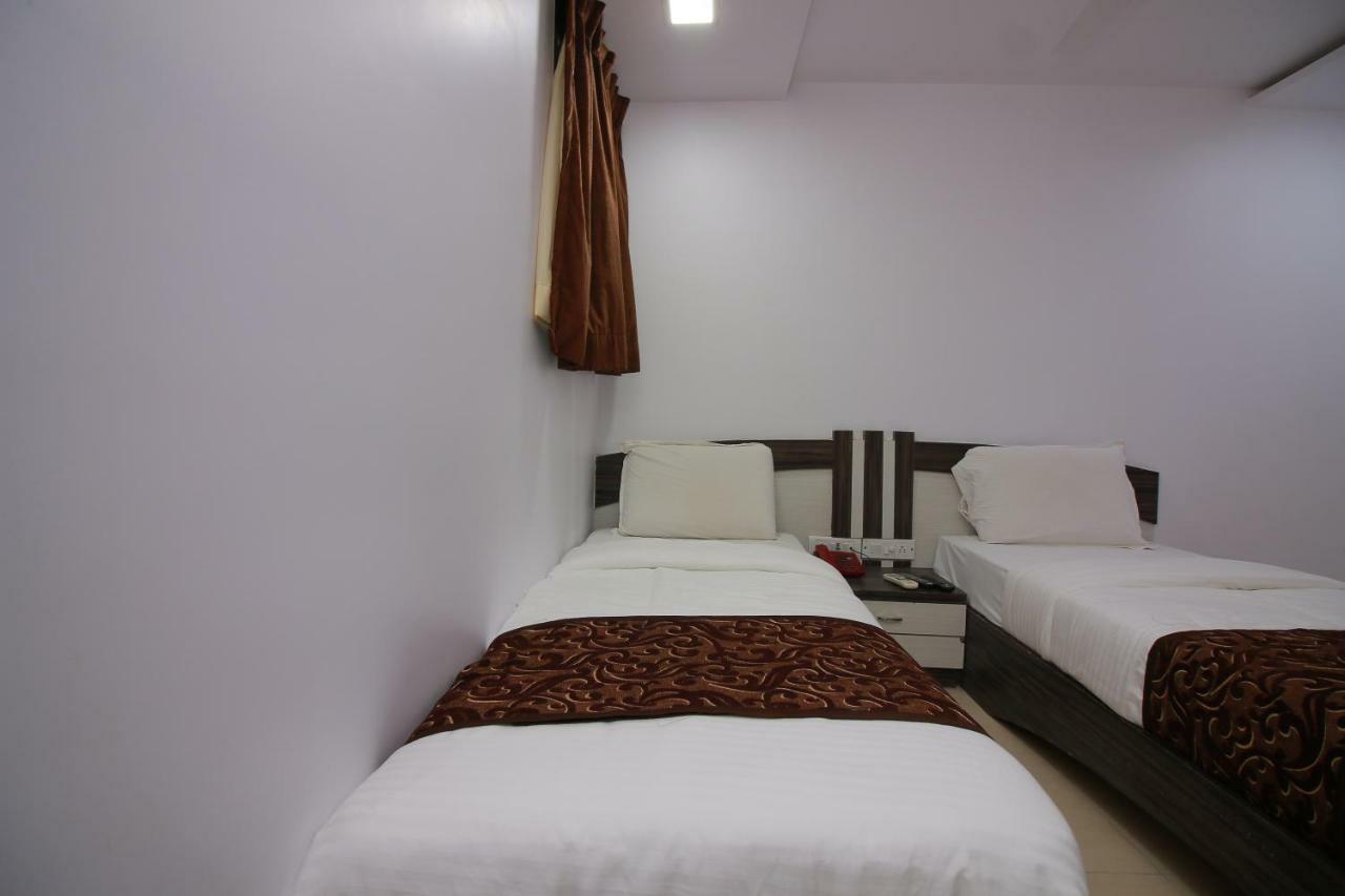 Hotel Apex Navi Mumbai Exteriör bild