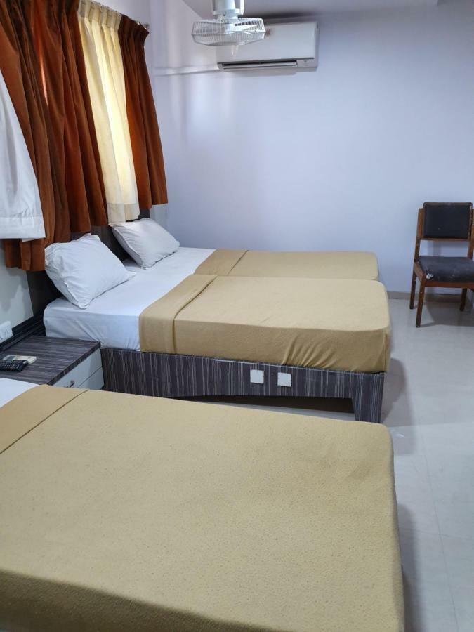 Hotel Apex Navi Mumbai Exteriör bild