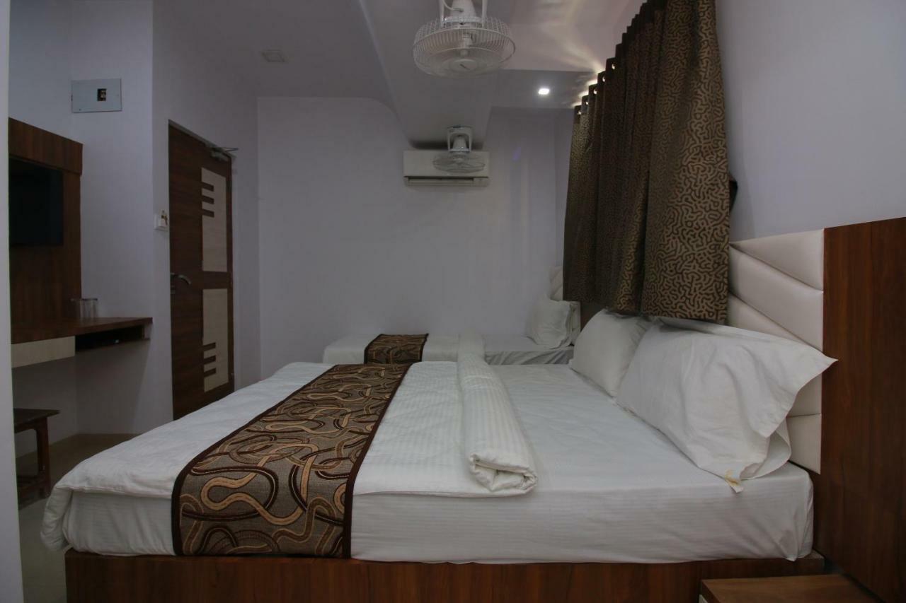 Hotel Apex Navi Mumbai Exteriör bild