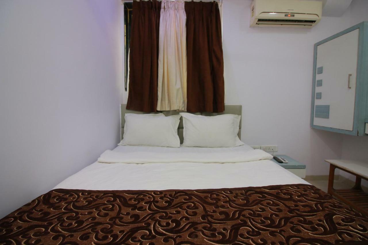 Hotel Apex Navi Mumbai Exteriör bild