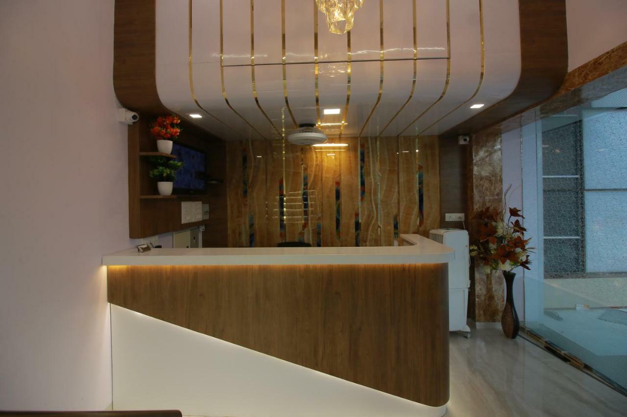 Hotel Apex Navi Mumbai Exteriör bild