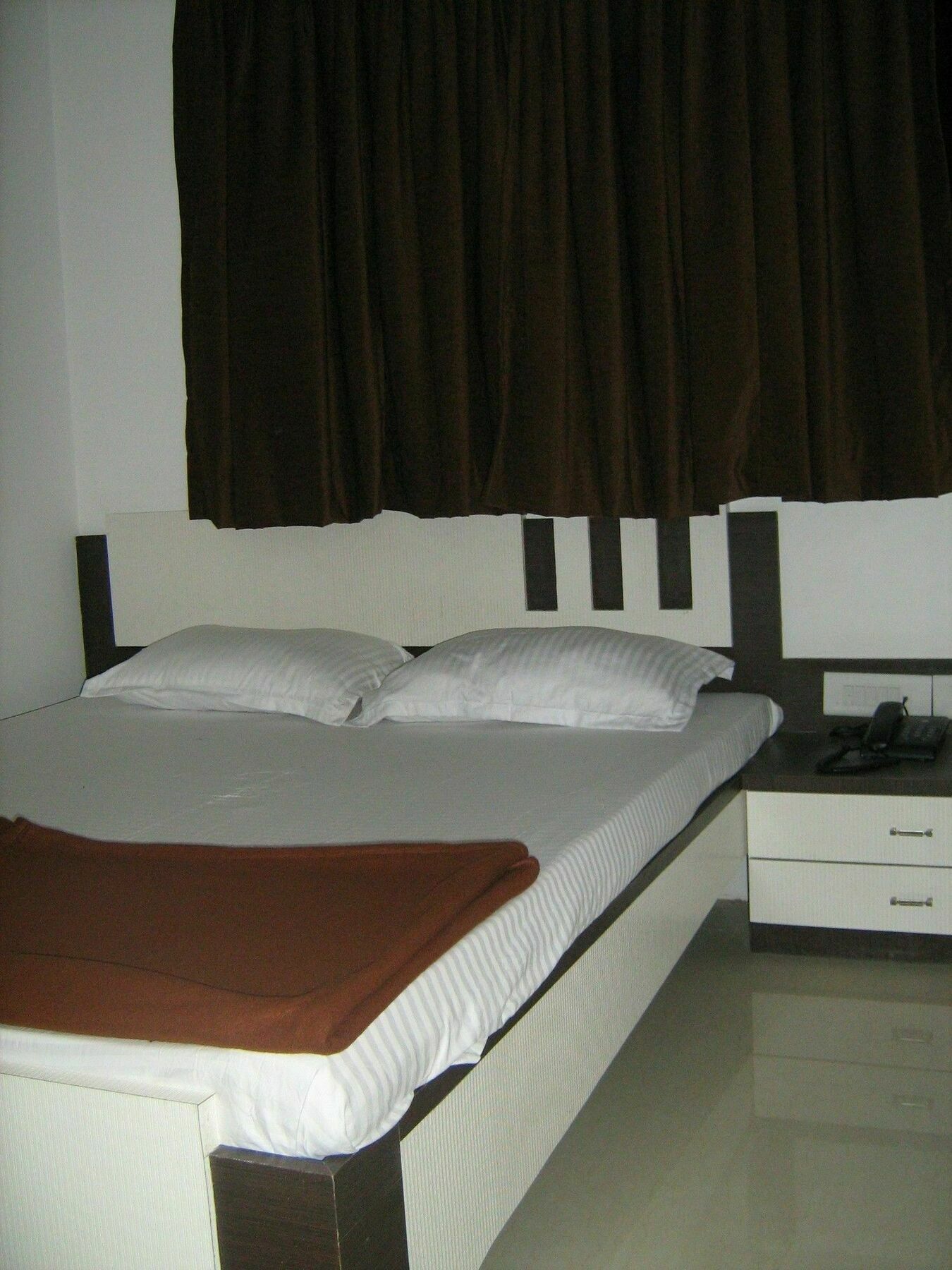 Hotel Apex Navi Mumbai Exteriör bild